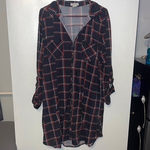 3X, Passport, long sleeve plaid dress!